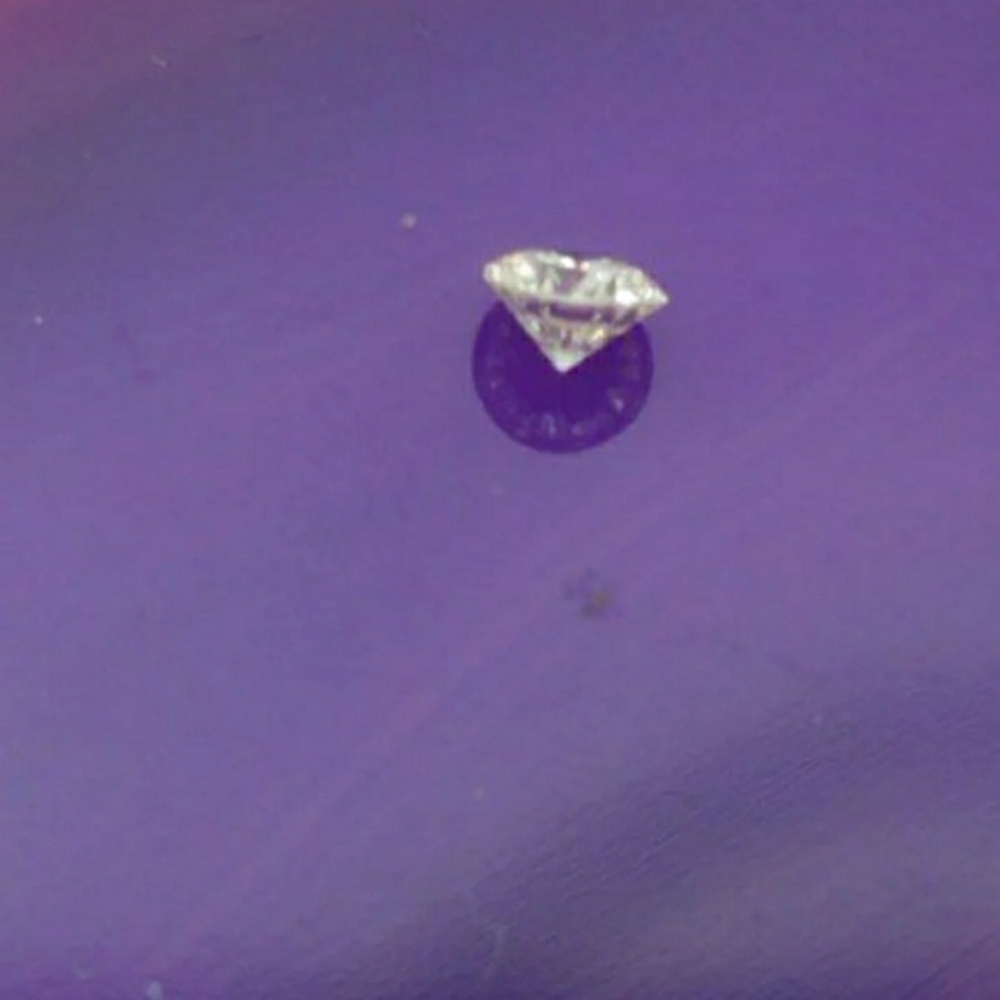Single loose diamond. - Picture 2 of 7